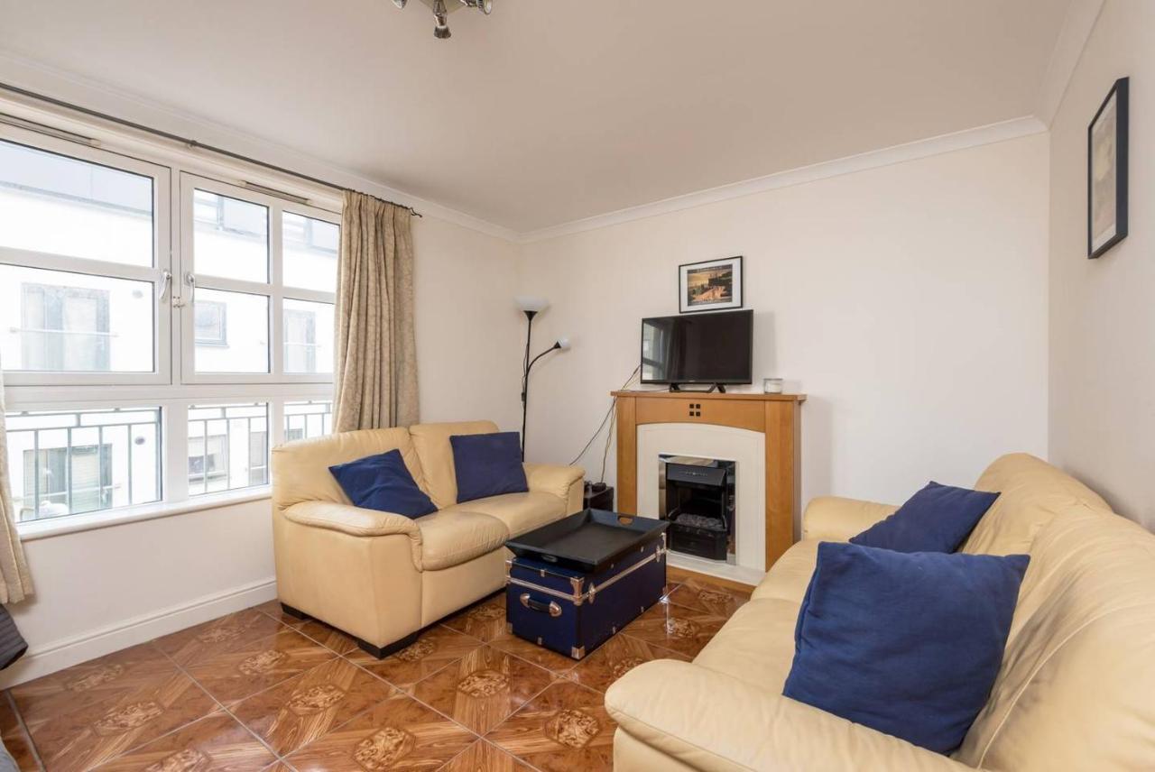 Joivy Old Town Apartment With Parking Close To Royal Mile Единбург Екстериор снимка